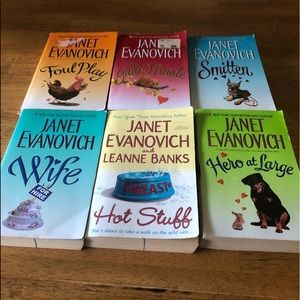 6 Janet evanovitch books